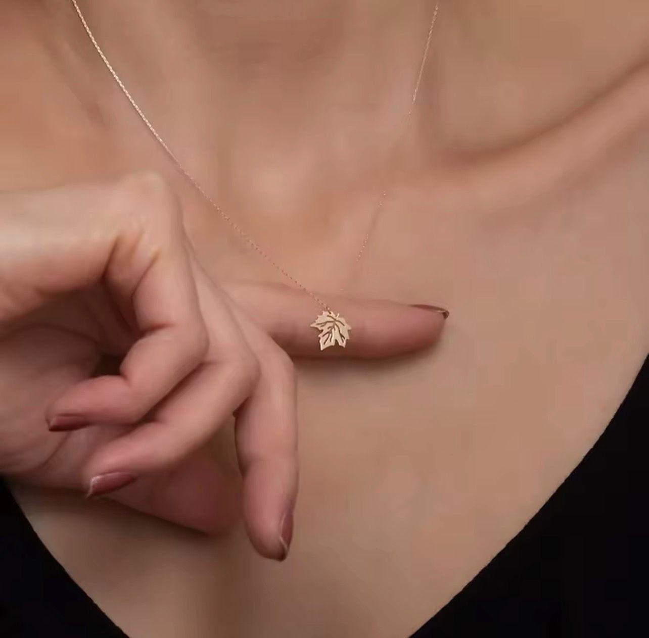 Skyrim Tree of Life Necklace for Women Stainless Steel Gold Color Clear Zircon R