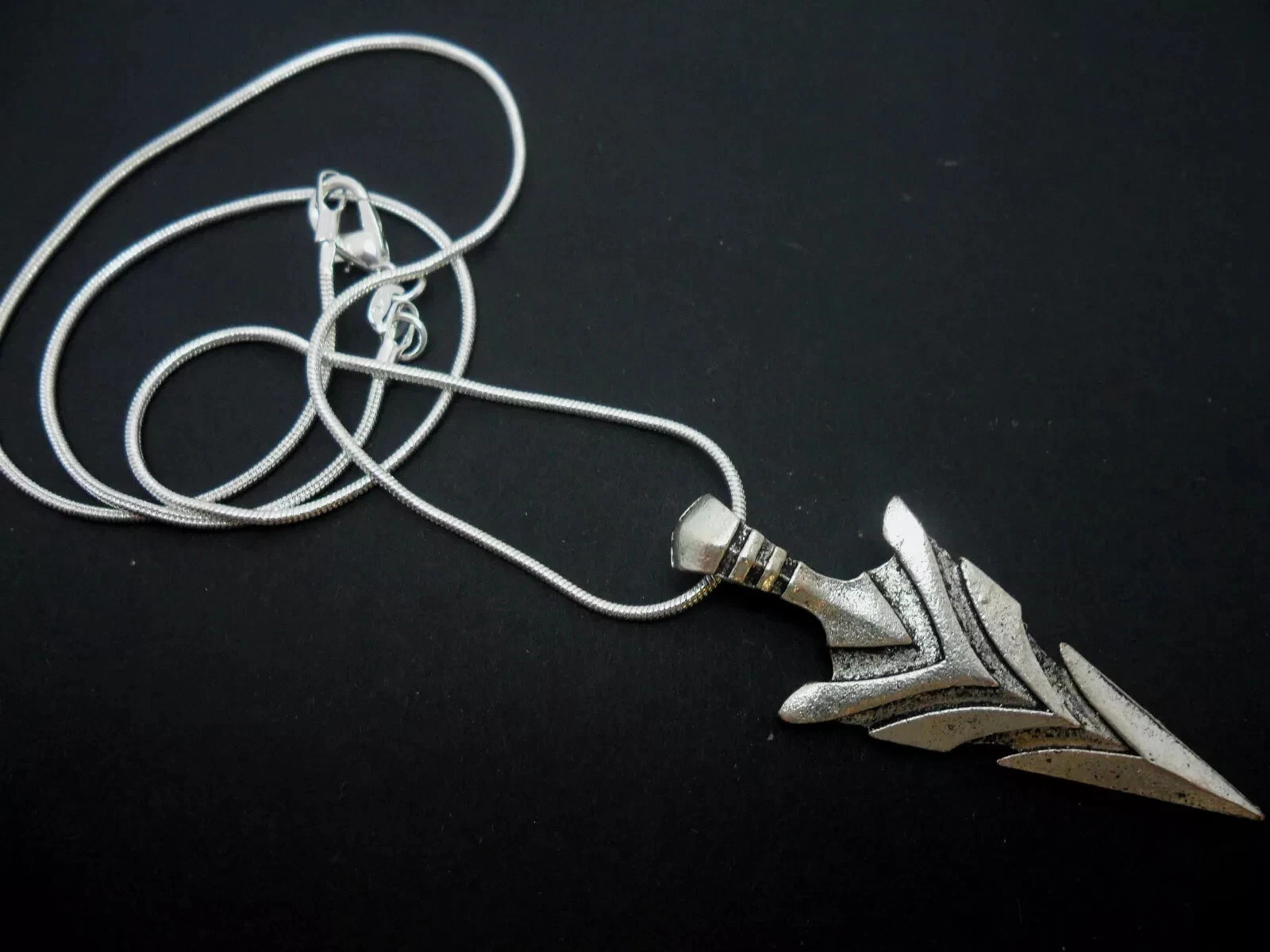 Arrowhead Pendant & Necklace! FREE SHIPPING IN THE USA!