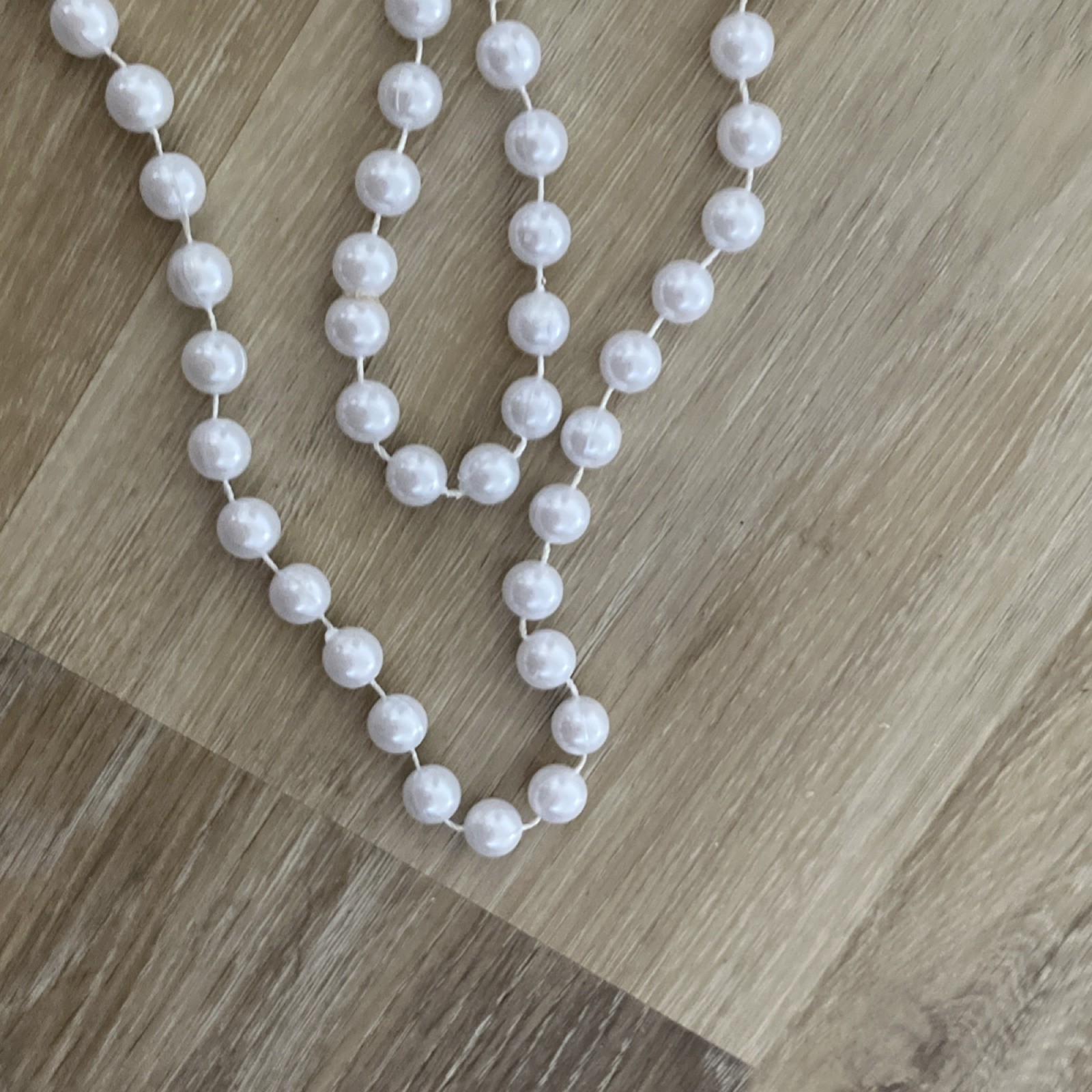 White Plastic Simulated Pearl Beaded Strand Necklace Round Beads long