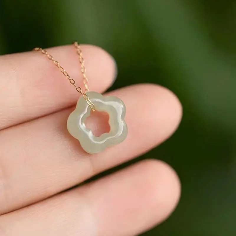 Natural Green Jade Floral Pendant Healing Dainty Women Elegant Luck Necklace
