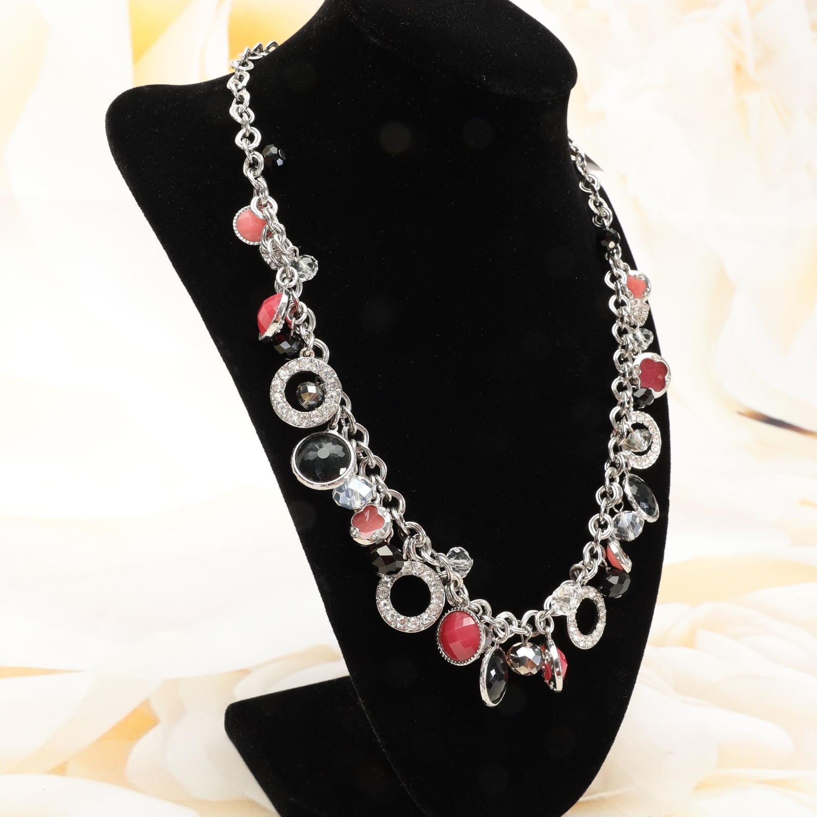 White House Black Market Womens Charm Necklace Silver Multicolor Fashion Jewelry