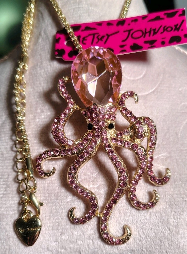 Betsey Johnson Pink Rhinestone Octopus 🐙 Necklace