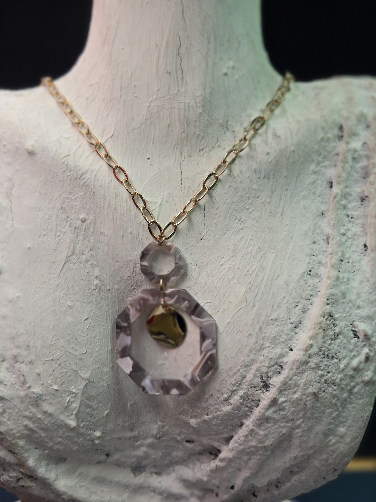NEW Ettika Womens Gold Chain Necklace Gray Resin Octagon Shape Fashion Jewelry