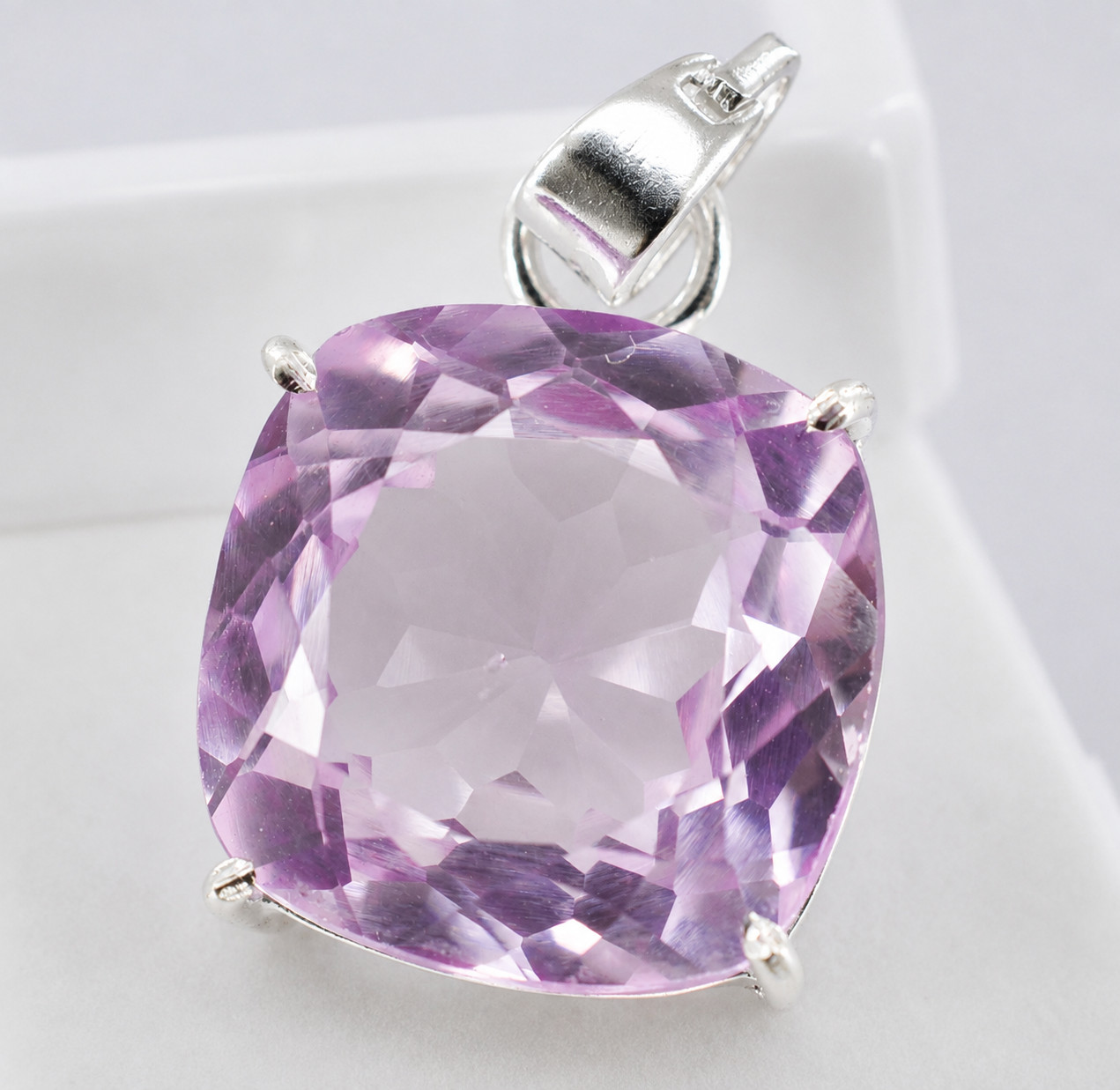 Natural 27.70 Ct Smoky Soft Pink Sapphire 925 Solid Silver Cushion Pendant Gem
