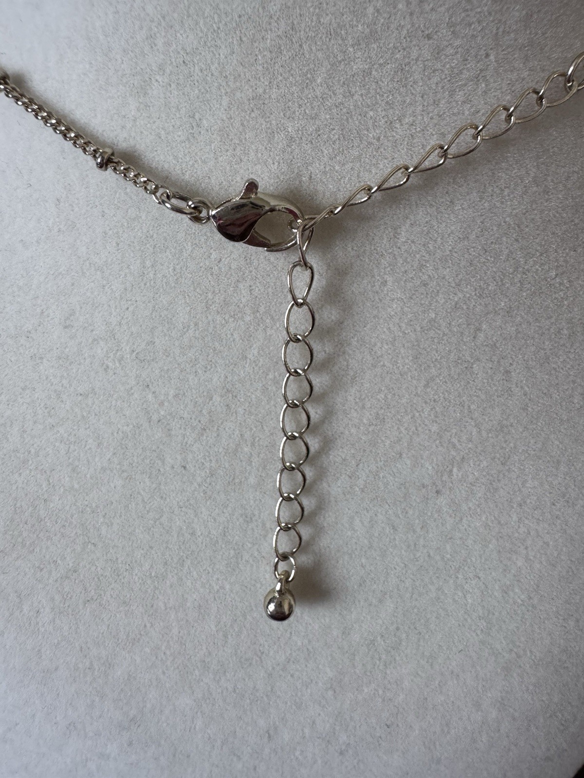 Gold Plated Necklace 18 Inches Adjustable Clasp Excellent Condition
