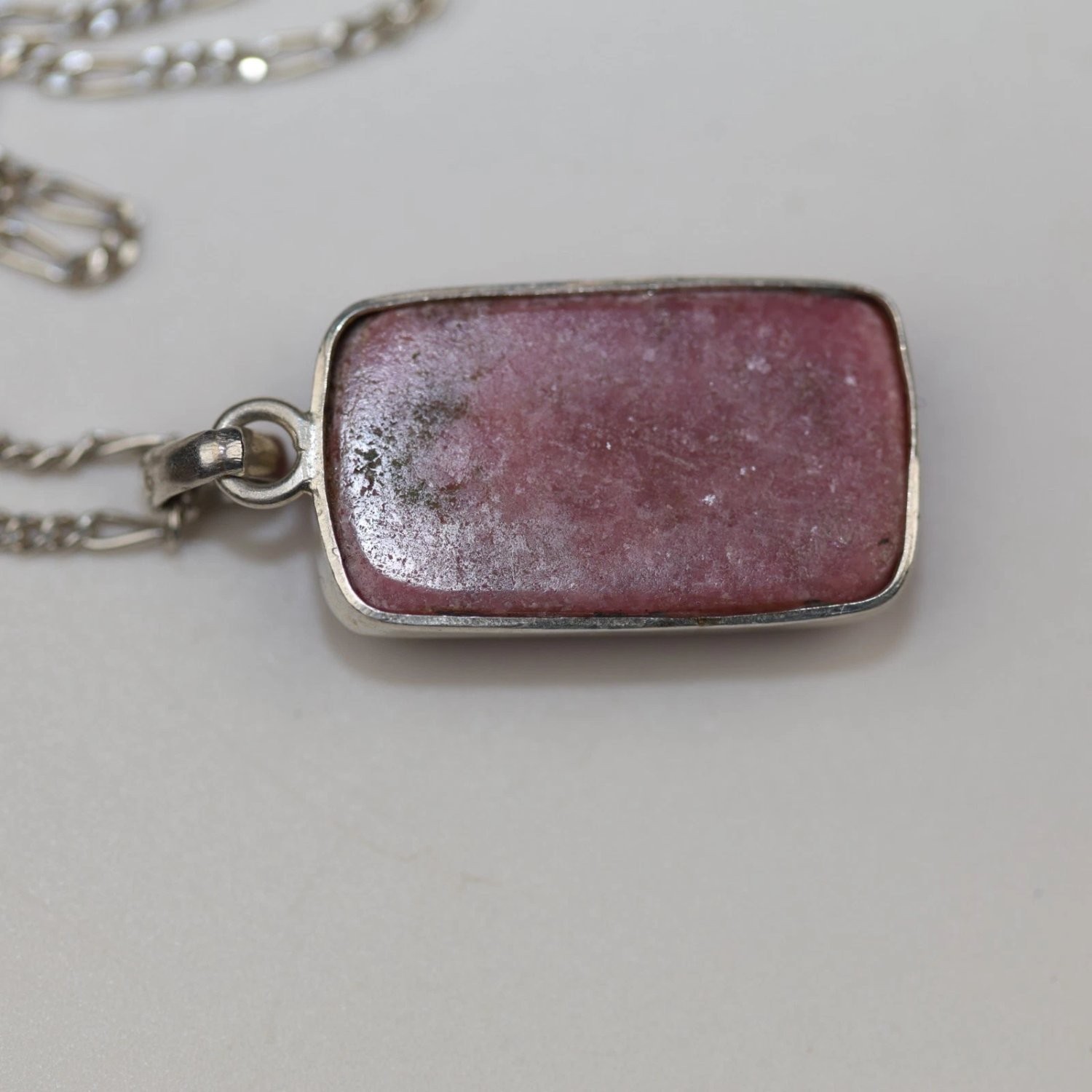 Vintage Sterling Silver Rhodonite Pendant Necklace 925 Figaro Chain 18″ Pink