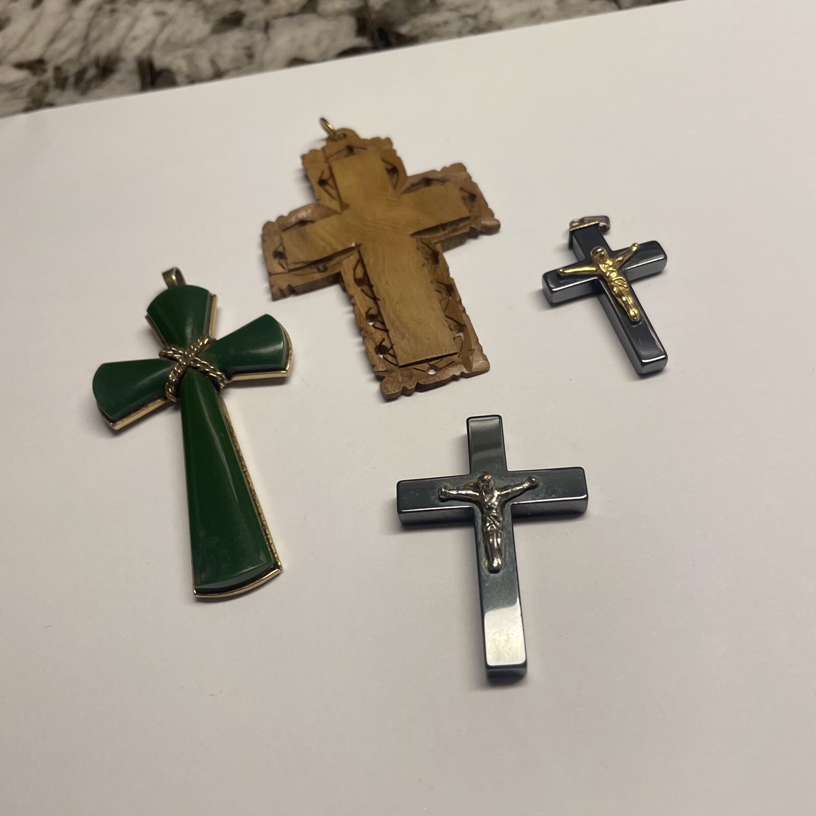 Lot Of 4 Vintage – Modern Jewelry Pendant / Charms – Crosses