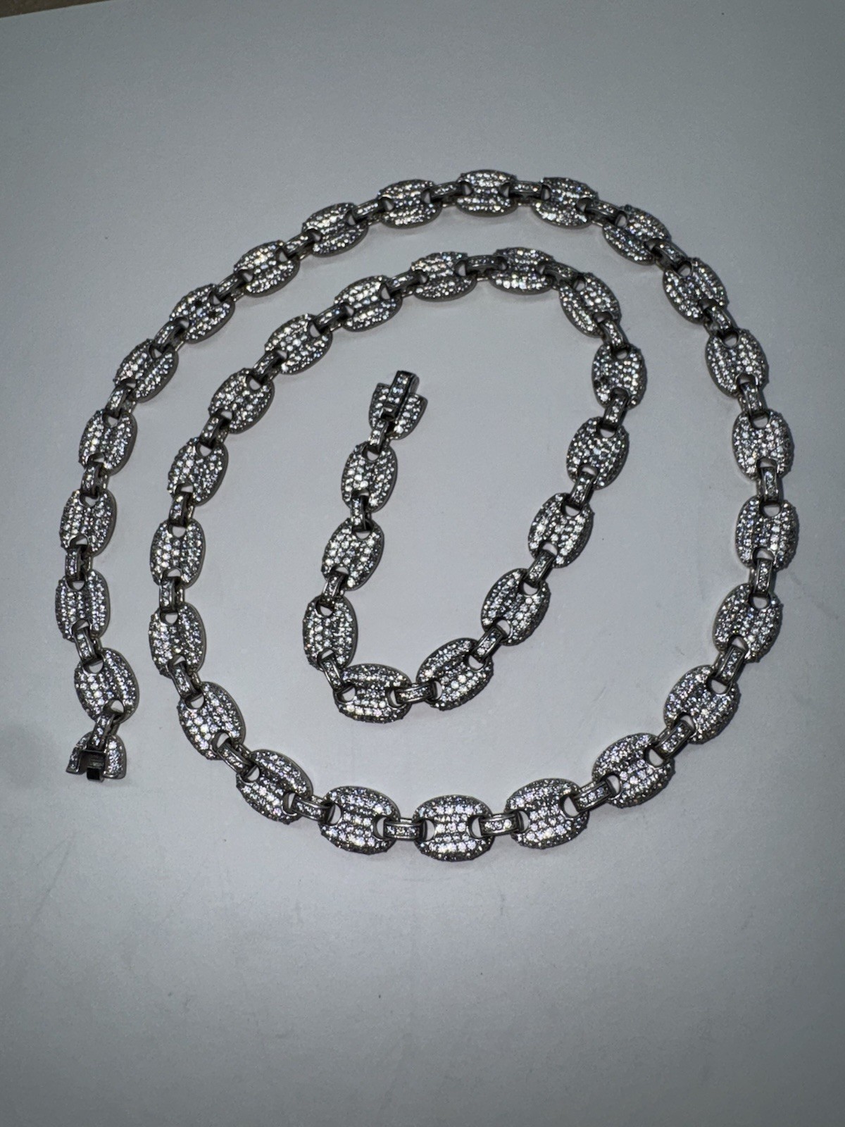 Gorgeous Solid Sterling Silver Cubic Zirconia Style Oval Chain 22 Inch Necklace
