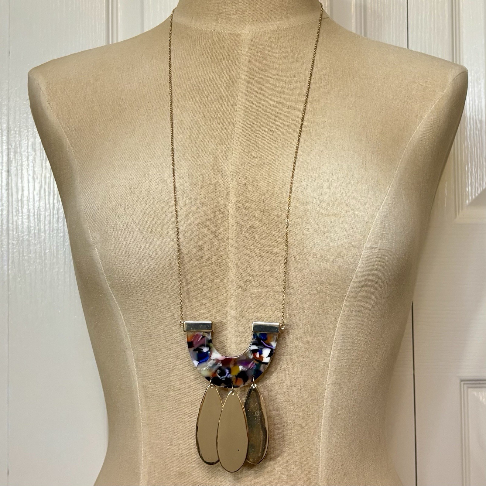 VERSONA GoldTone Teardrop Dangles Multicolor Acrylic Pendant Necklace Adjustable