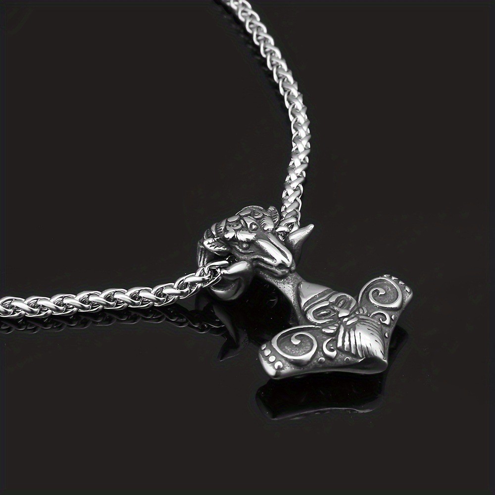 Zinc Alloy Animal Relief Vintage Pendant Necklace Men’s Personalized Accessories