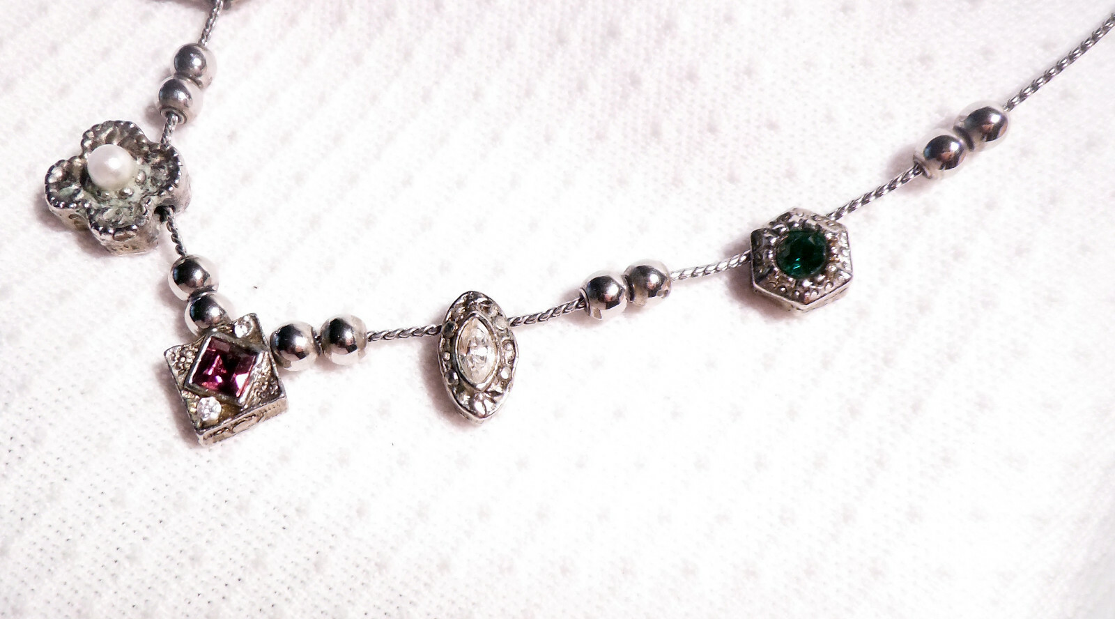 SILVER COLOR NECKLACE ~ VARIOUS COLORED STONES IN DIFFERENT SHAPES.