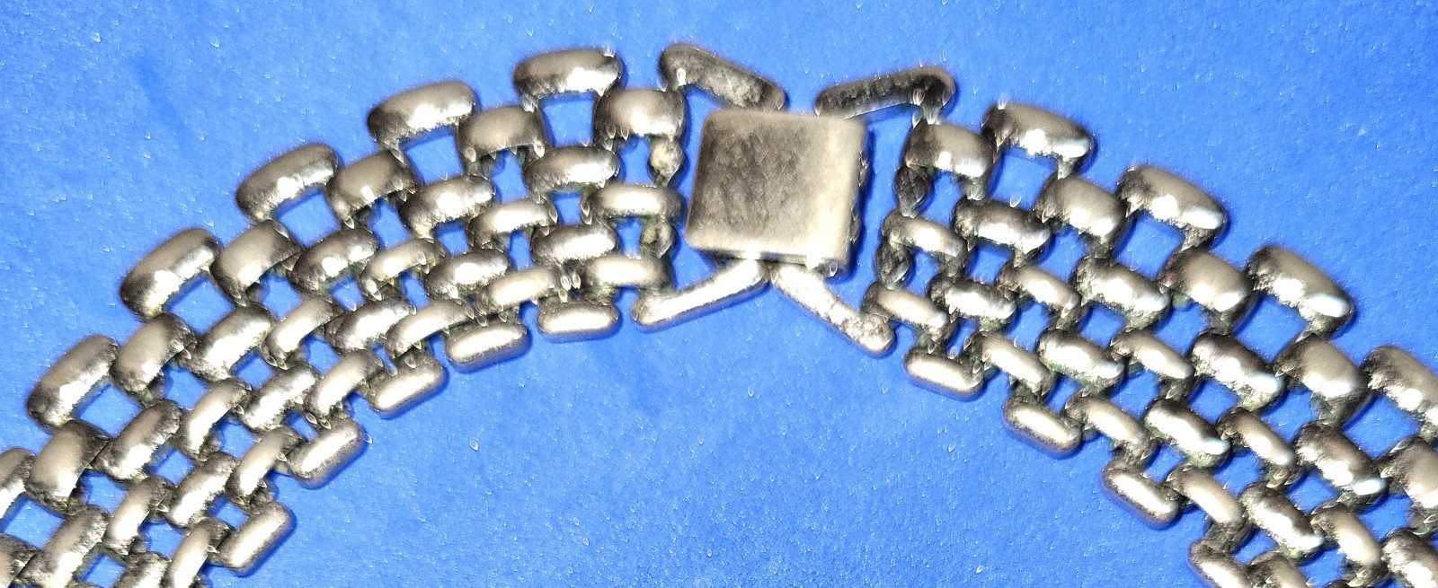 Shiny Silvertone Multi Row Brick Link Collar Necklace 15 1/2″ Long As Shown
