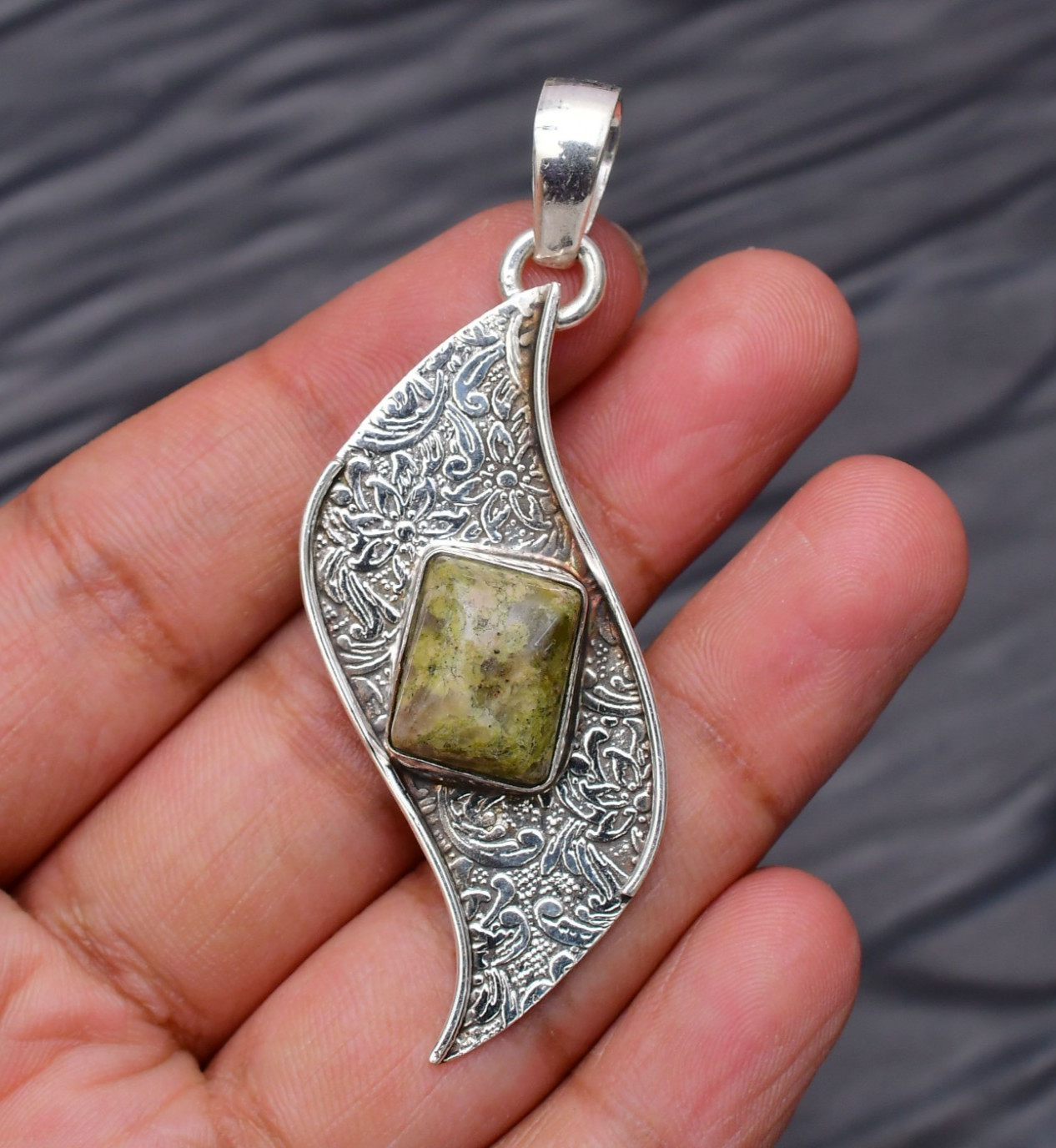 Unakite Gemstone 925 Sterling Silver Jewelry Pendant 2.12″