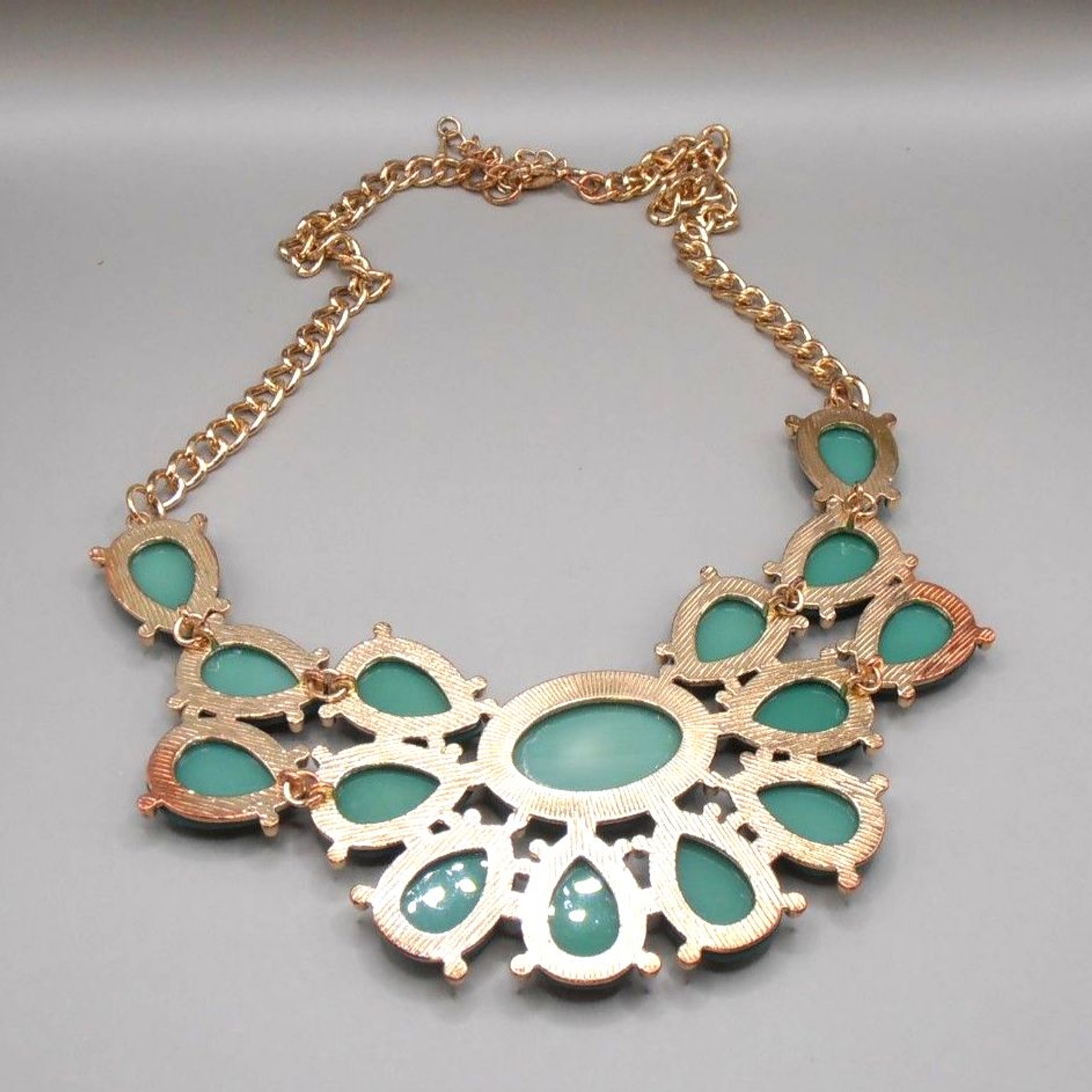Bold Gold Tone Statement Necklace Blue Teardrop Bib Style – No Maker Mark