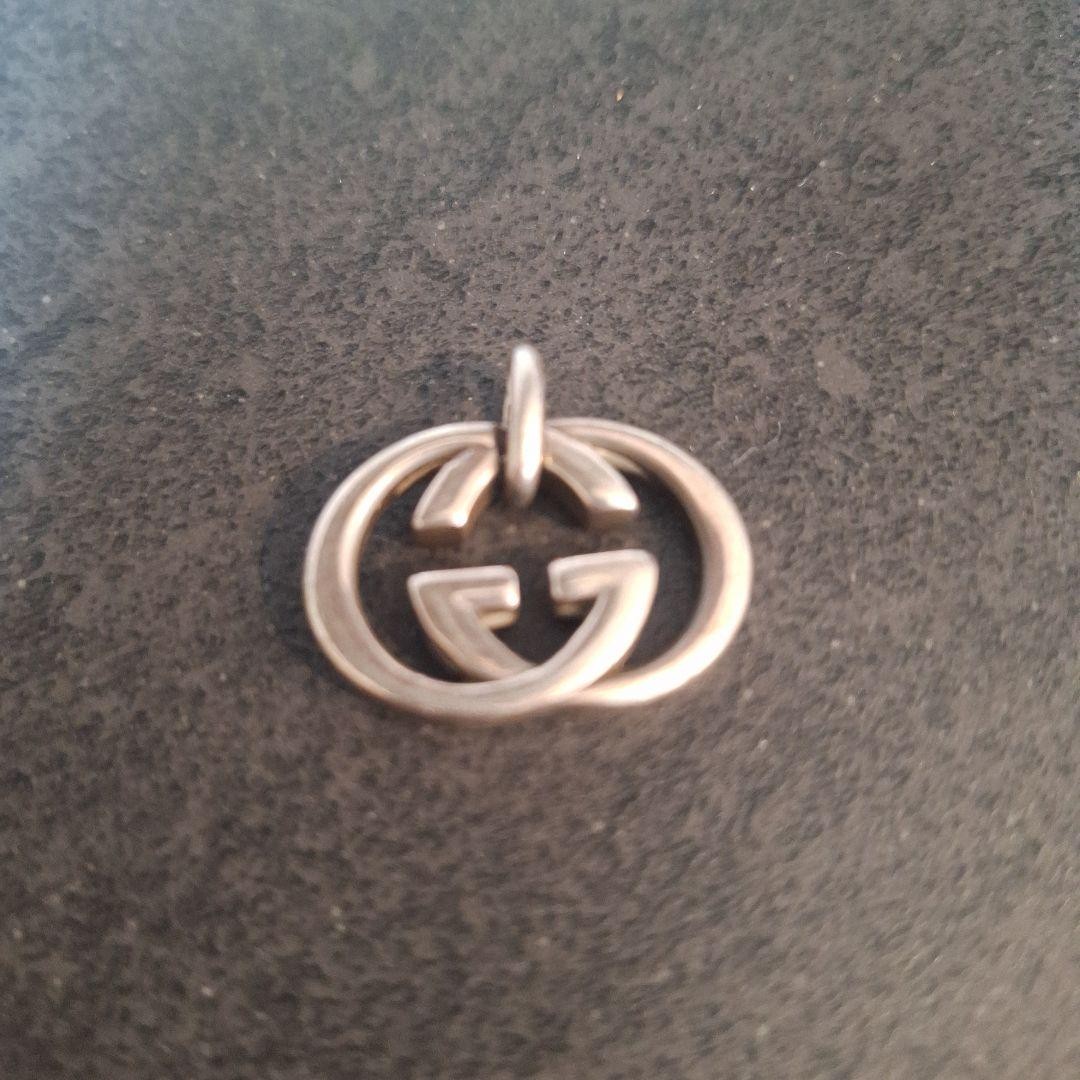 GUCCI Interlocking G Pendant Top