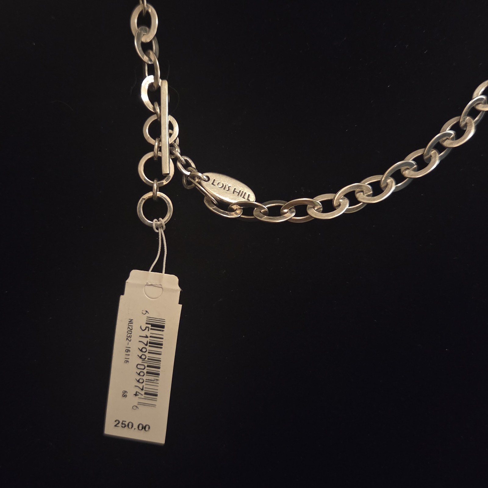 Lois Hill Signed Silver Oval Link Chain Necklace Oval Charm Pendant Toggle