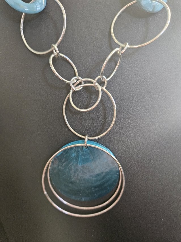 Silver Plated and Blue Resin Geometric Necklace and Pendant
