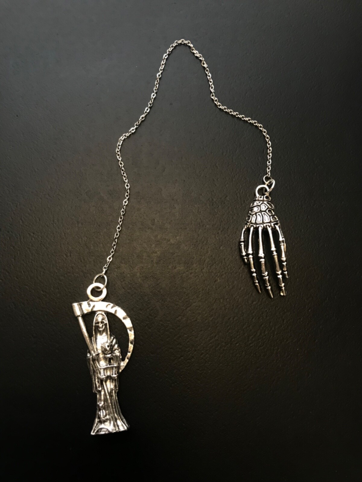 Santa Muerte pendulum Silver 7″ inch chain (Handmade with love) FREE SHIPPING