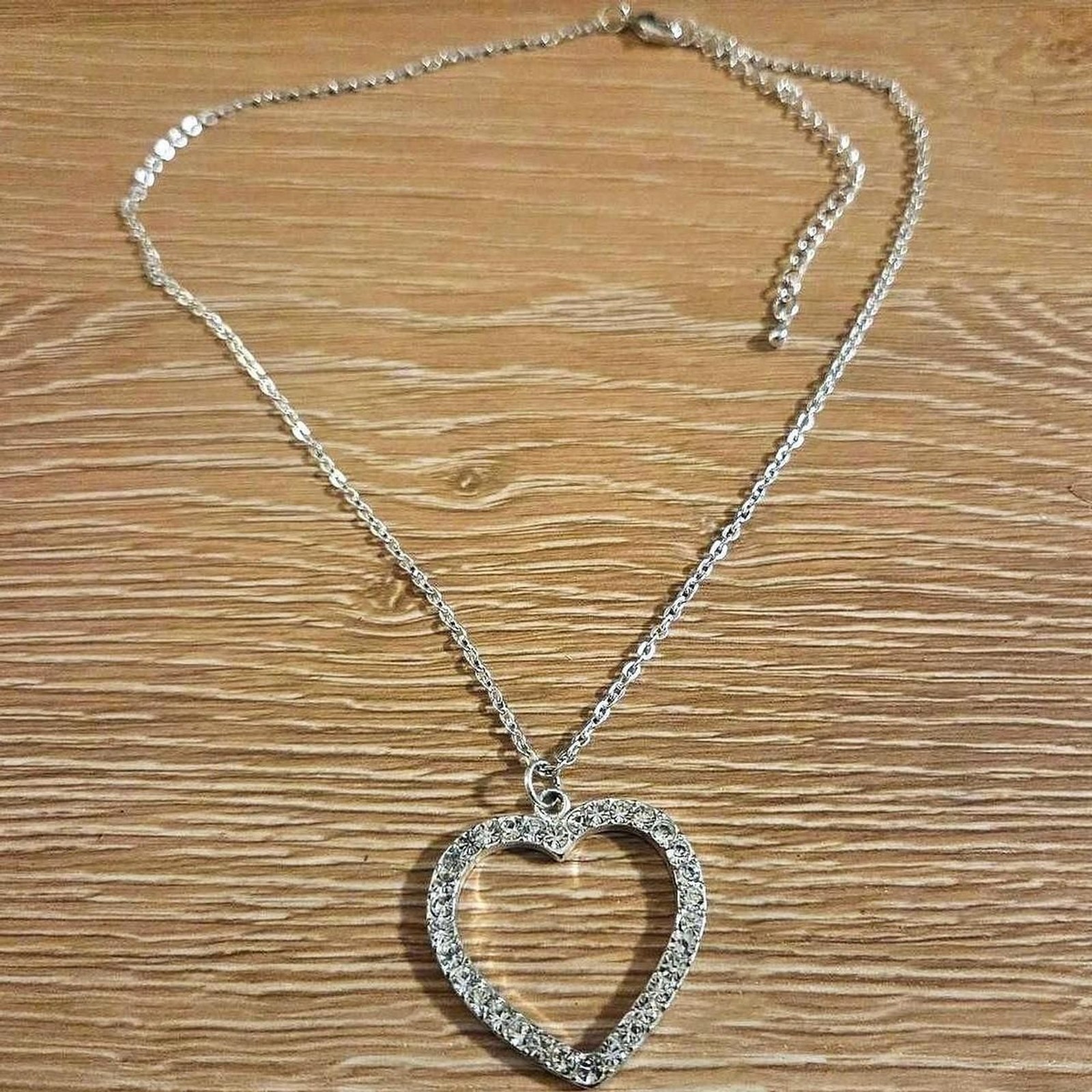 Silver Tone Rhinestone Open Heart Pendant Necklace 20″ Adjustable Chain