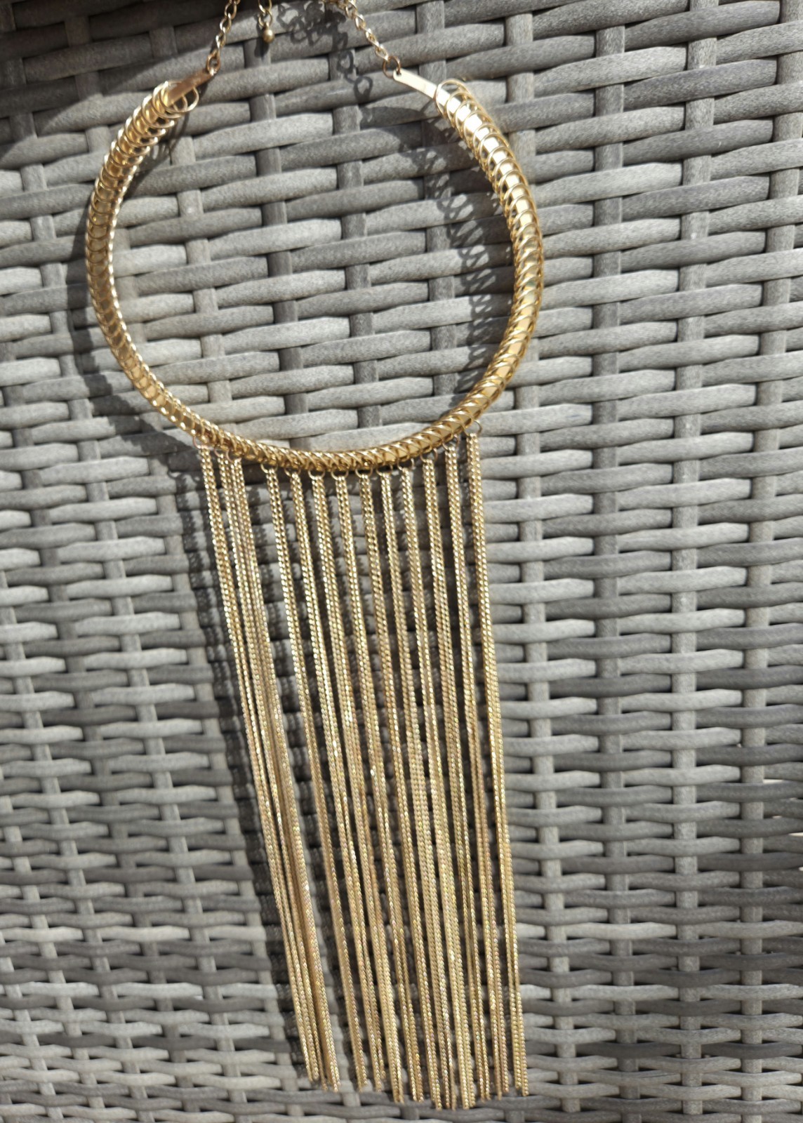 Gorgeous! Gold Tone Statement Necklace With Multiple Dangle Chains