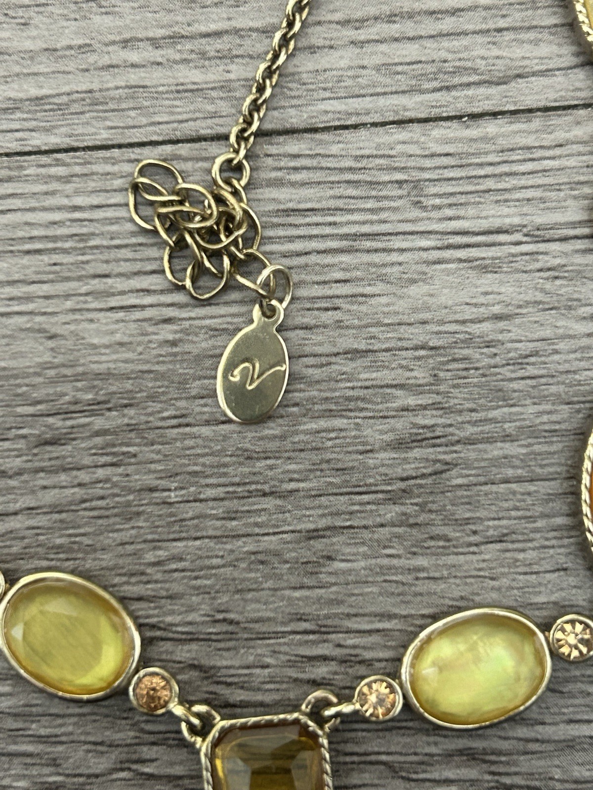 Lovely Vtg Citrine- Colored Faceted Acrylic & Rhinestone Statement Necklace .