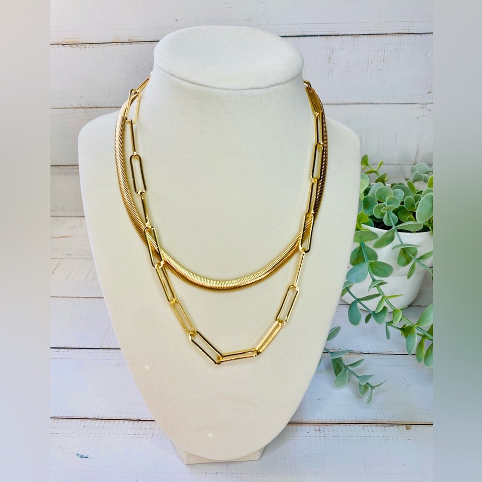 Sugarfix by BaubleBar 2 Piece Modern Statement Necklace Set – Gold NWT
