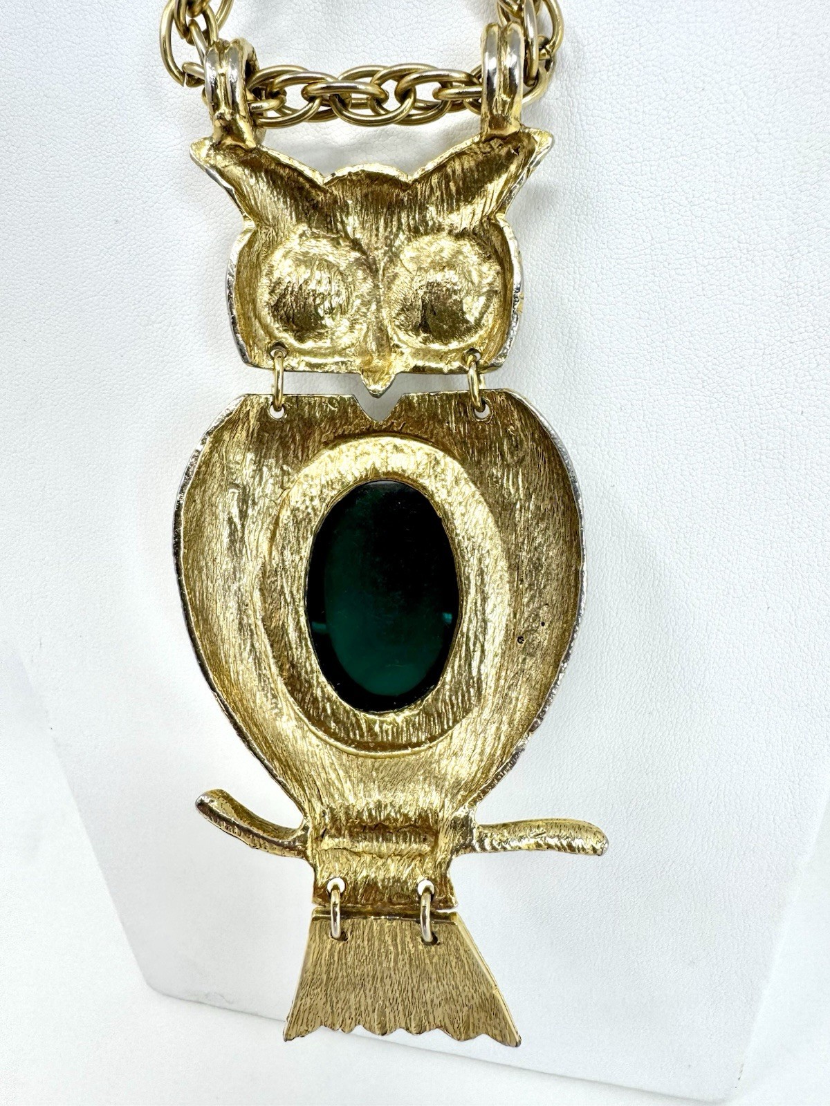 Stunning Vintage 1970s Oversized Owl Green Cabochon Statement Pendant Necklace