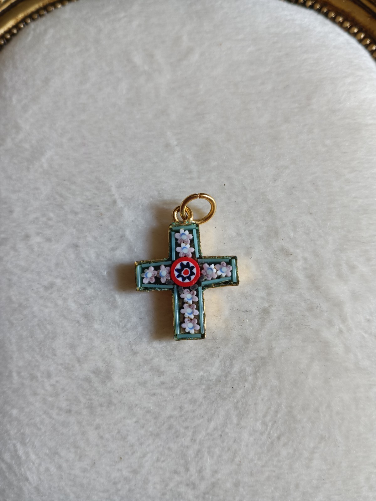 vintage signed Italy Gold Tone Enamel Cross Charm Pendant Religious No Stone