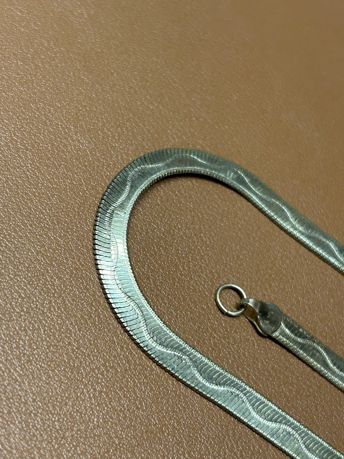 GOLD TONE HERRINGBONE NECKLACE – 18” And Bracelet 7” Metal Unknown