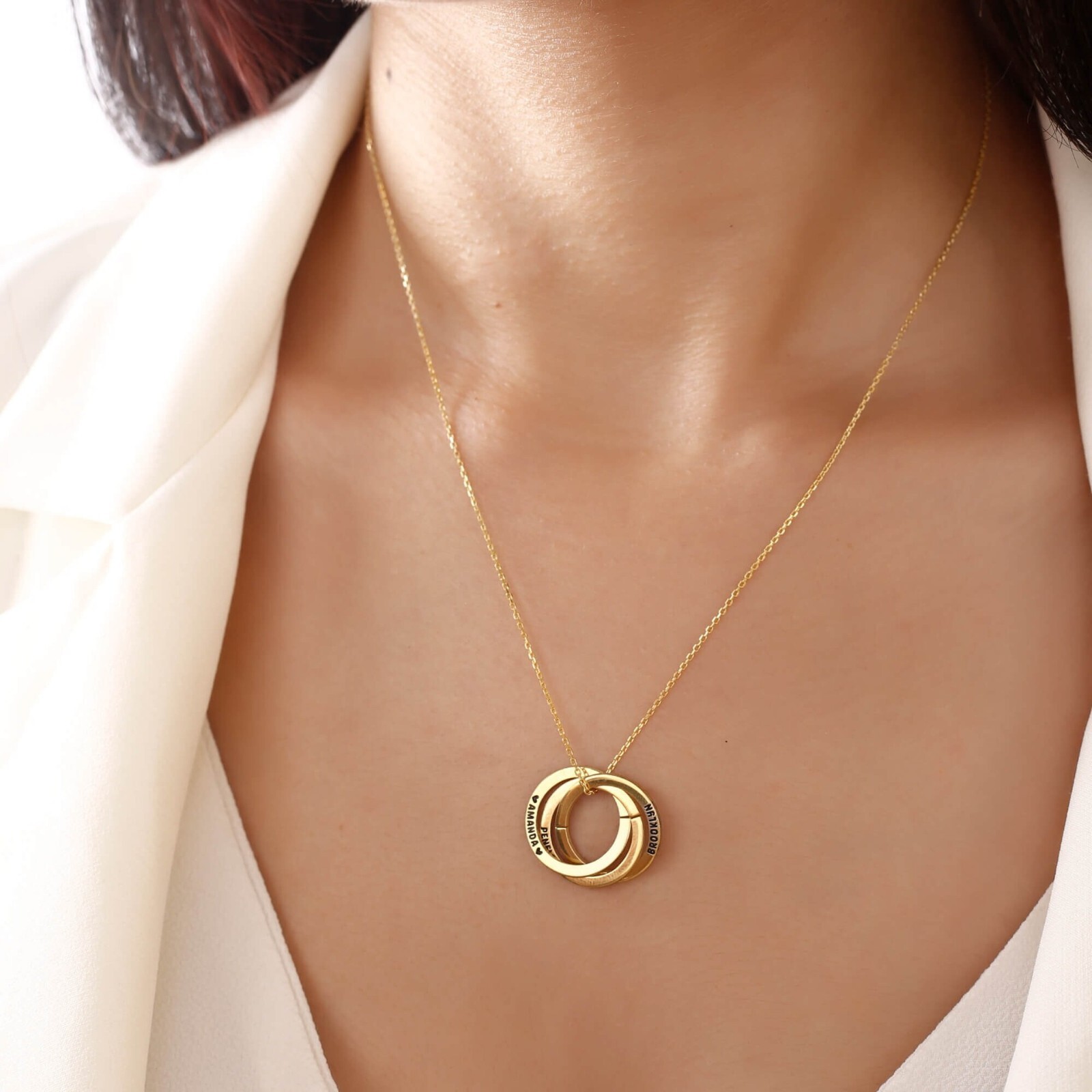 Personalized Interlocking Family Name Necklace, Perfect Gift for all occasions