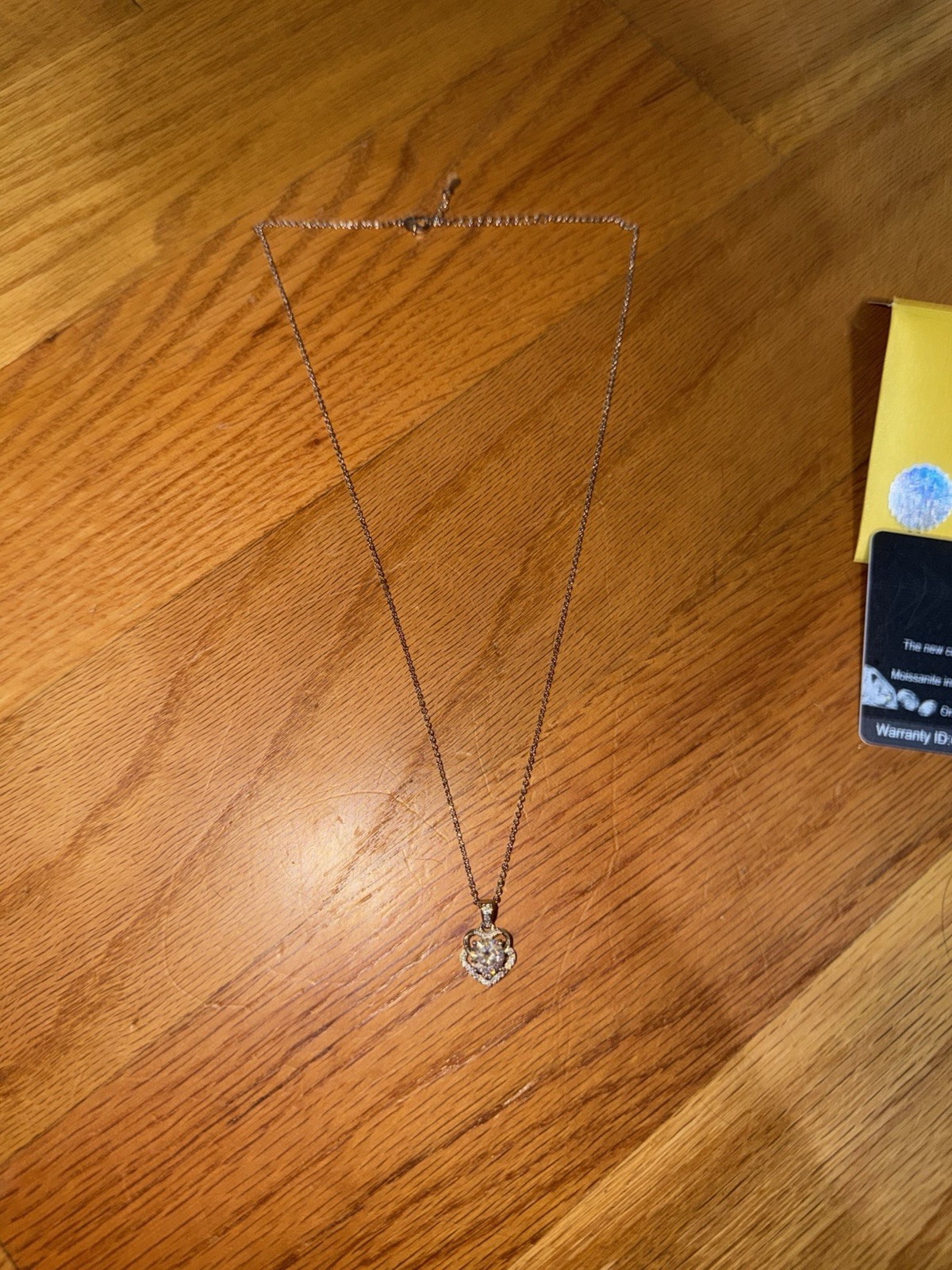 White Heart Moissanite Dimond Silver Pendant Necklace Cable Chain Box