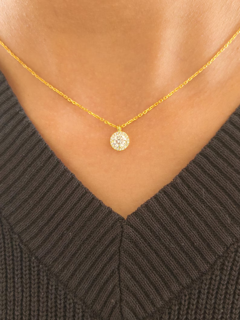 1Ct Women Round Cut Pendant Necklace Simulated Diamond In 14k Yellow Gold Plated