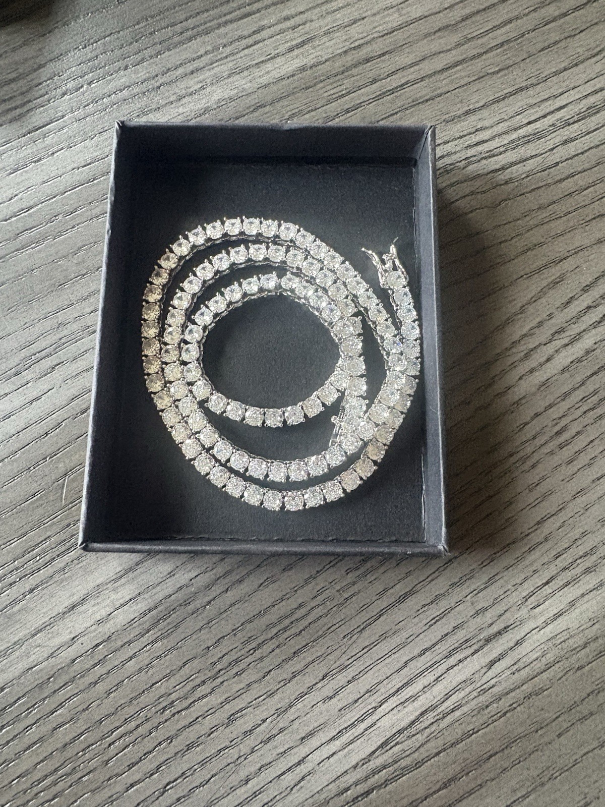 Moissanite tennis chain authentic passes diamond tester 4mm 18 inch chain