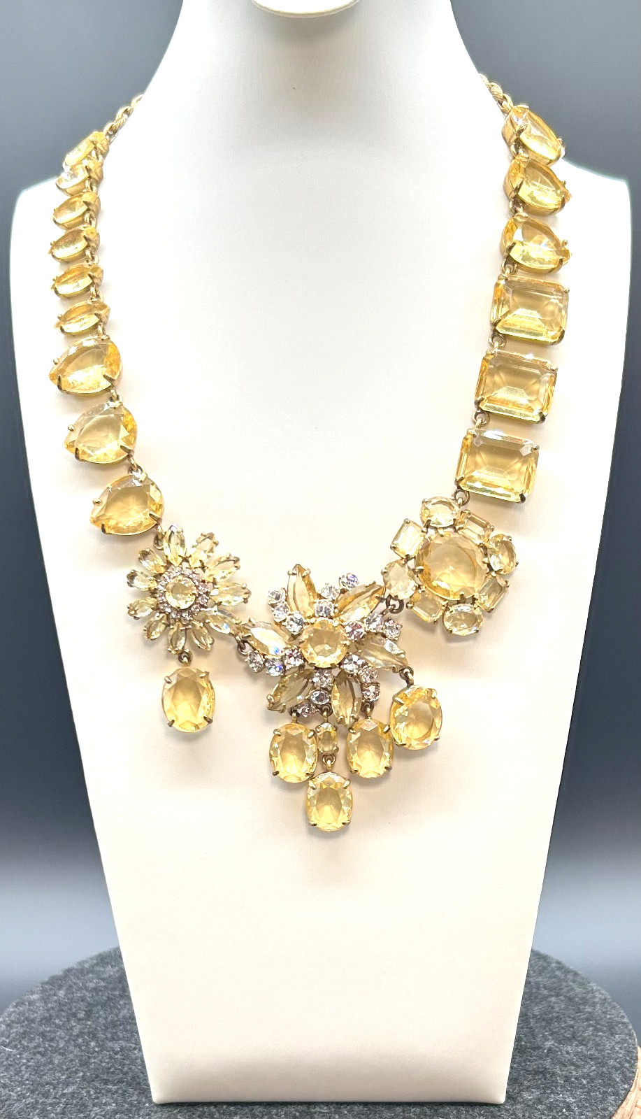J Crew Yellow Citrine Crystal Rhinestone Cluster Bib Statement Necklace VTG NWOT