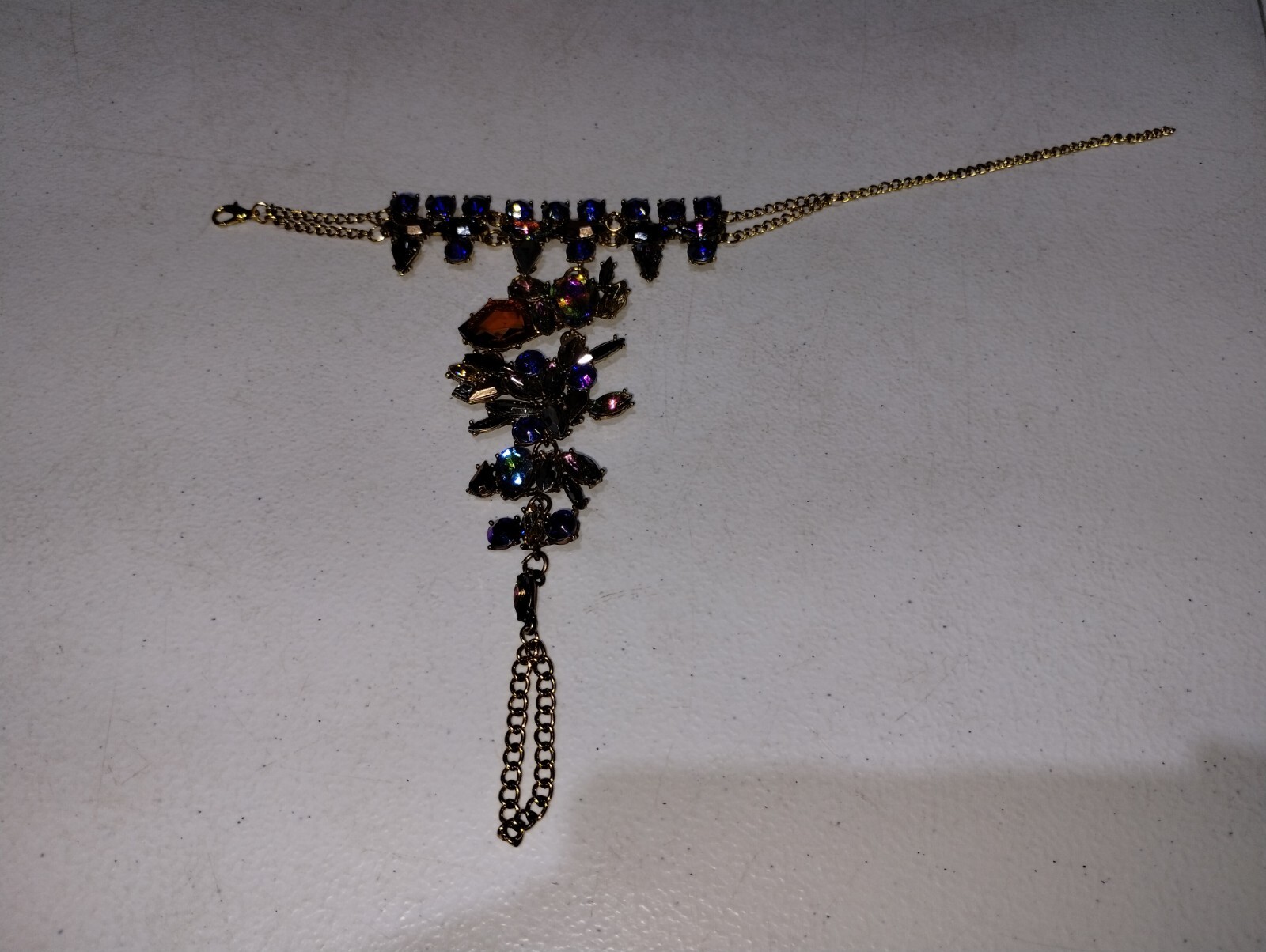 Women’s Izzy & Liv Stoned Necklace, Comes As Shown, Missing A Couple Stones #T3