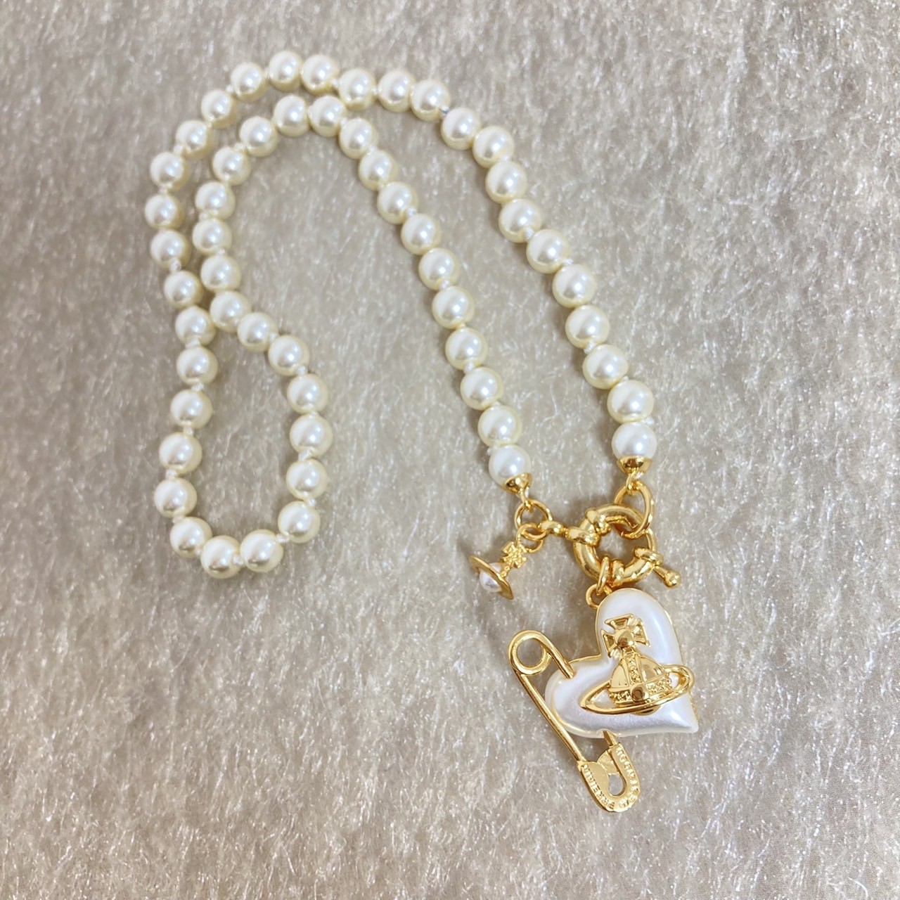 Vivienne Westwood Necklace ORIETTA Pearl Heart Safety pin Gold 40cm NO BOX