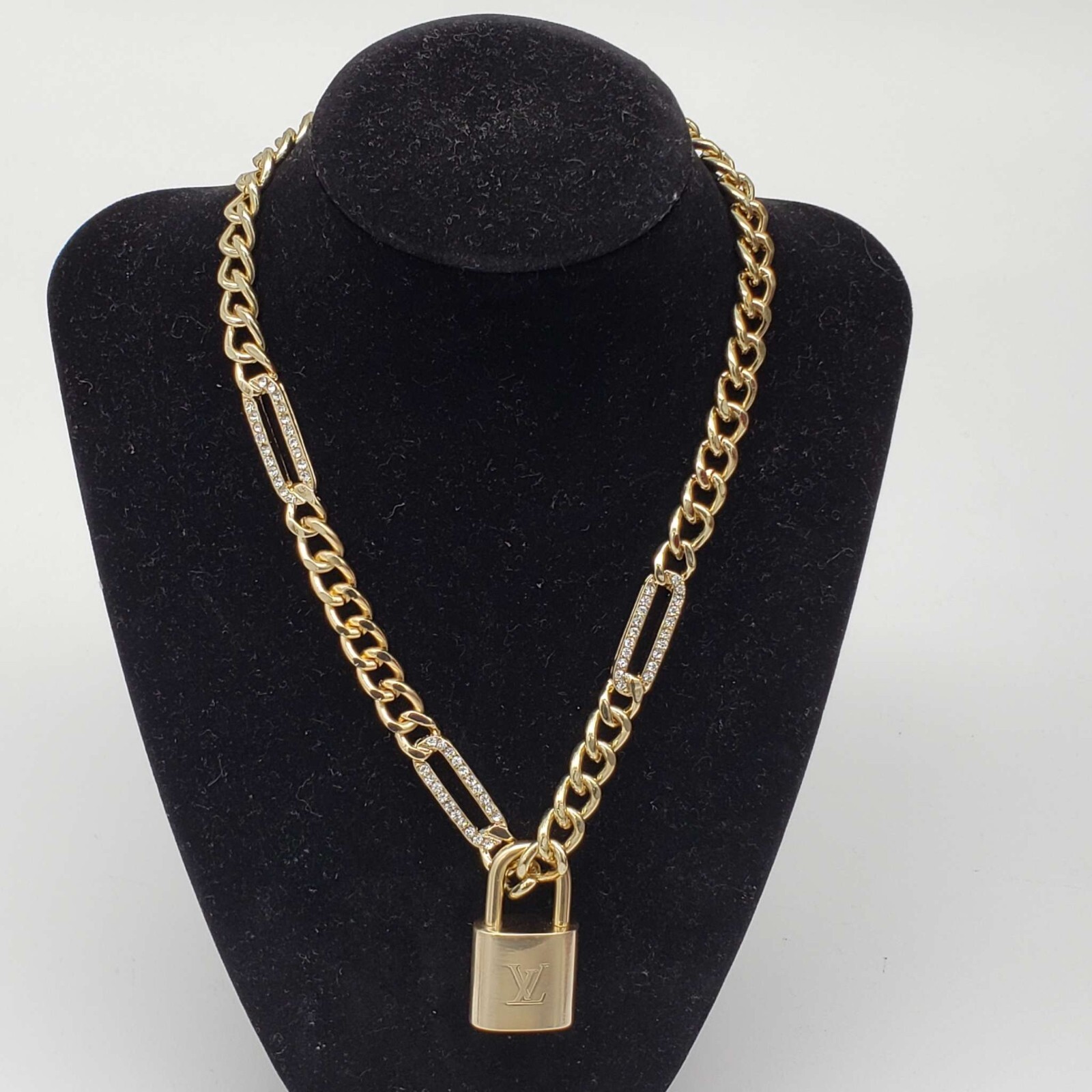 Louis Vuitton Lock & Key with Unbranded Gold Plated Chain Necklace
