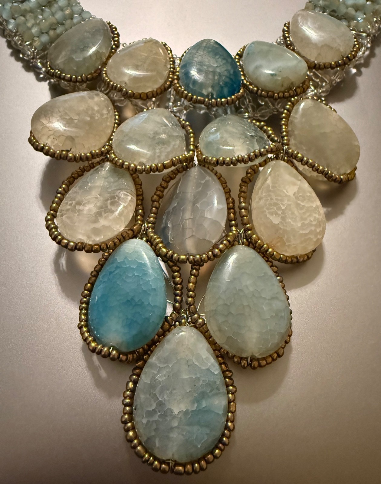 Rare Chico”s Collectibles Limited Edition Jordan Quartz Chalcedony Crystals N.