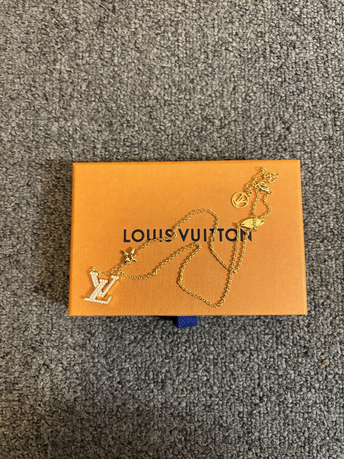 Louis Vuitton Iconic Necklace Authentic Gold