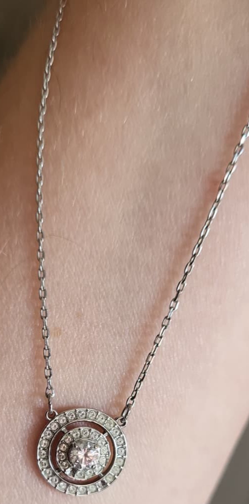 Swarovski Silver Tone Clear Crystal Double Halo Circle Pendant Necklace 17″