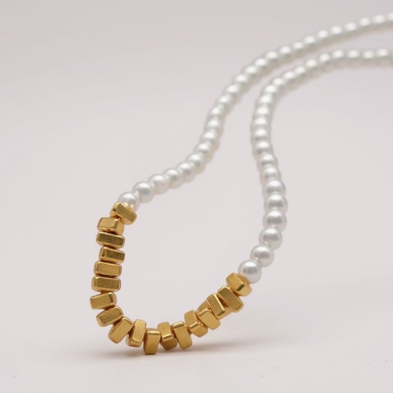 Anthropologie Pearl Necklace Nugget Gold Boho Chain Delicate Baroque Geometric