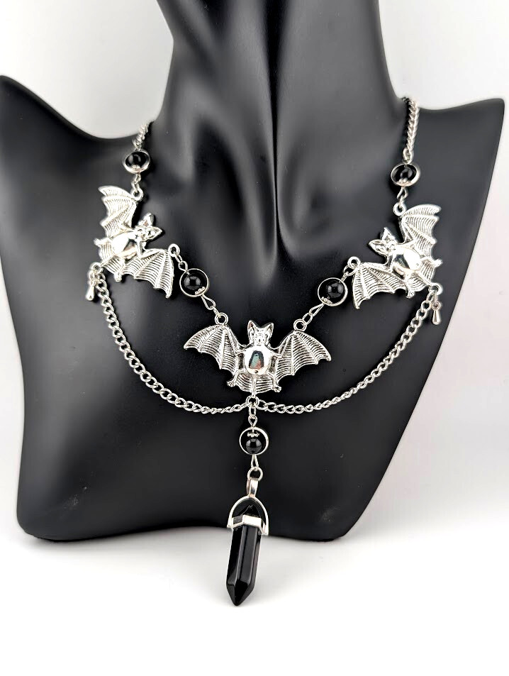 SILVERTONE VAMPIRE BAT BIB NECKLACE black beads chain choker gothic halloween R2