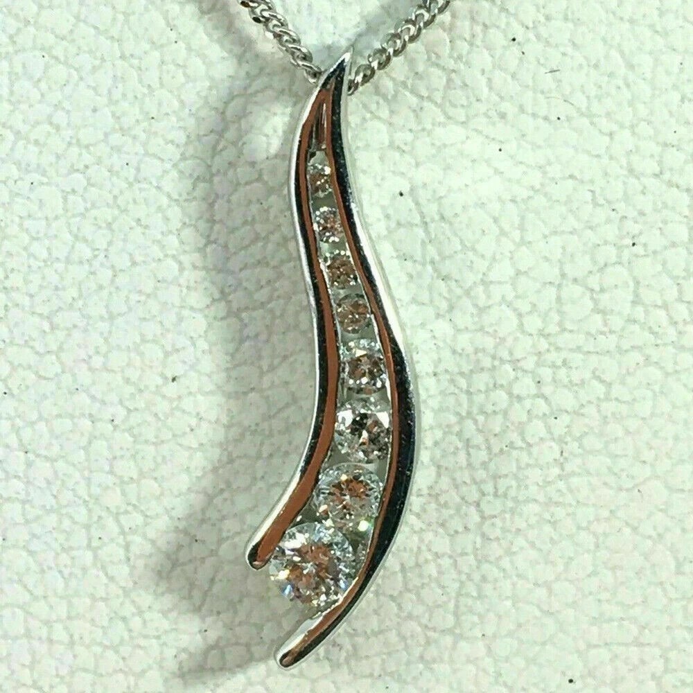 2Ct Round Cut Simulated Diamond Women’s Charm Pendant In 14K White Gold Plated