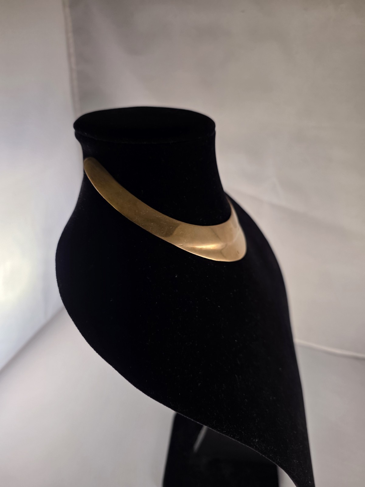 Vintage Brass Crescent Bib Collar Necklace Statement Smooth Gold Tone Cleopatra