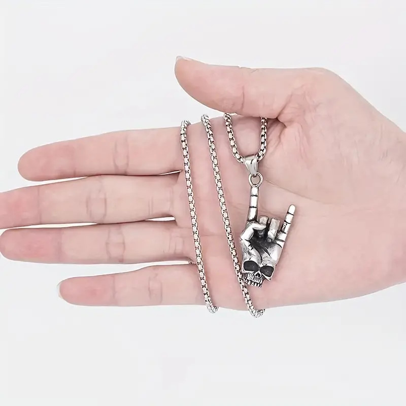Rock-On Skull Jewelry Vintage Silver Look Music Gothic Pendant Necklace