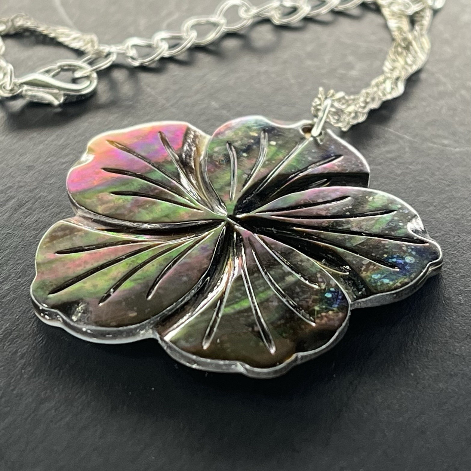 Carved Shell Mother of Pearl Abalone Necklace Pendant w Silver-Toned Twist Chain