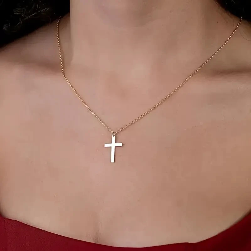 Elegant Gold-Tone Cross Pendant Necklace – Unisex Daily Wear