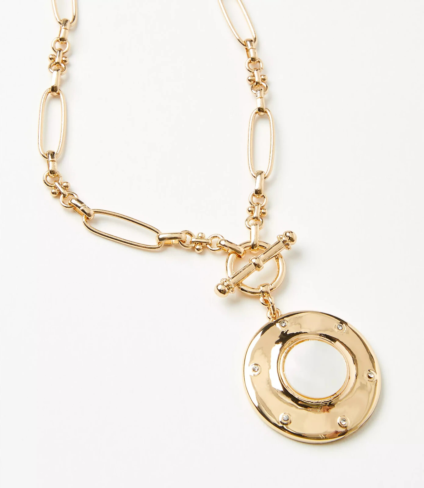 Loft Mother Of Pearl Circle Toggle Pendant Necklace One Size NEW – NWT