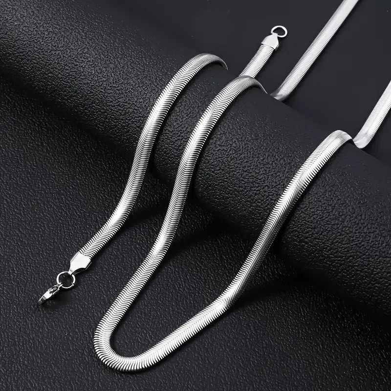 8Pcs Men’s Stainless Steel Necklace Set Cuban Twist Chain Father’s Day Gift
