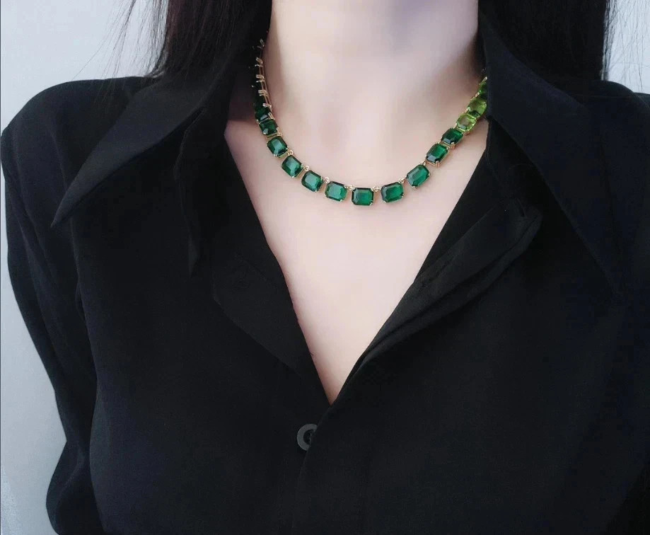 Swarovski Emerald Green Crystal Tennis Necklace Gold Tone Octagon Cut Jewelry